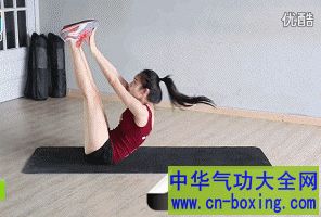 �������٤��