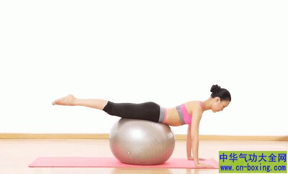 �٤����������