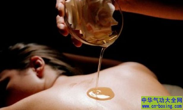 瑜伽精油按摩排毒法1