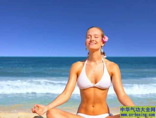 细腰美腹的瑜伽练习