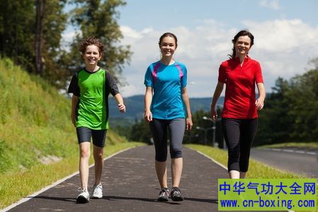 冬天手脚冰凉怎么办 11个方法可改善