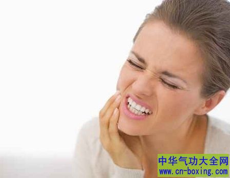 防蛀牙 医师称:最好只吃三餐